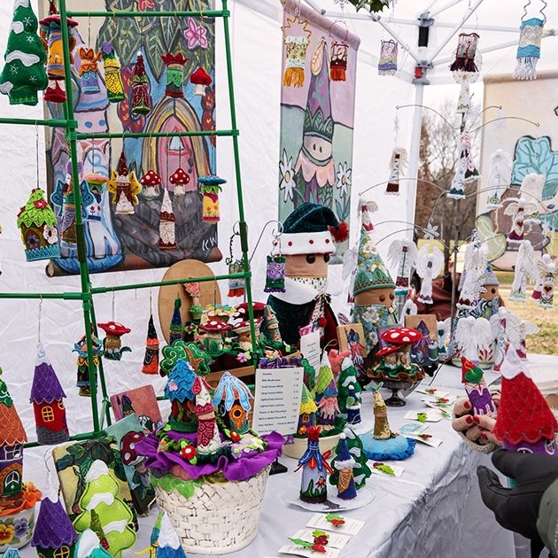 winter holiday market